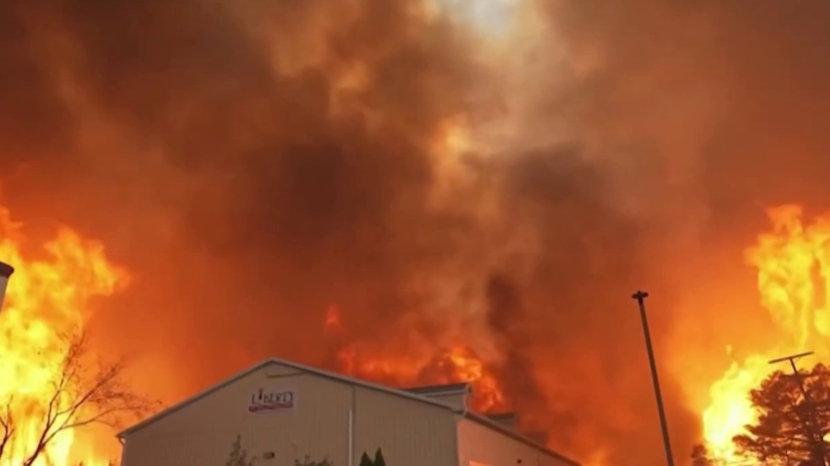 Firefighters setting fires on purpose in effort to control NJ wildfire