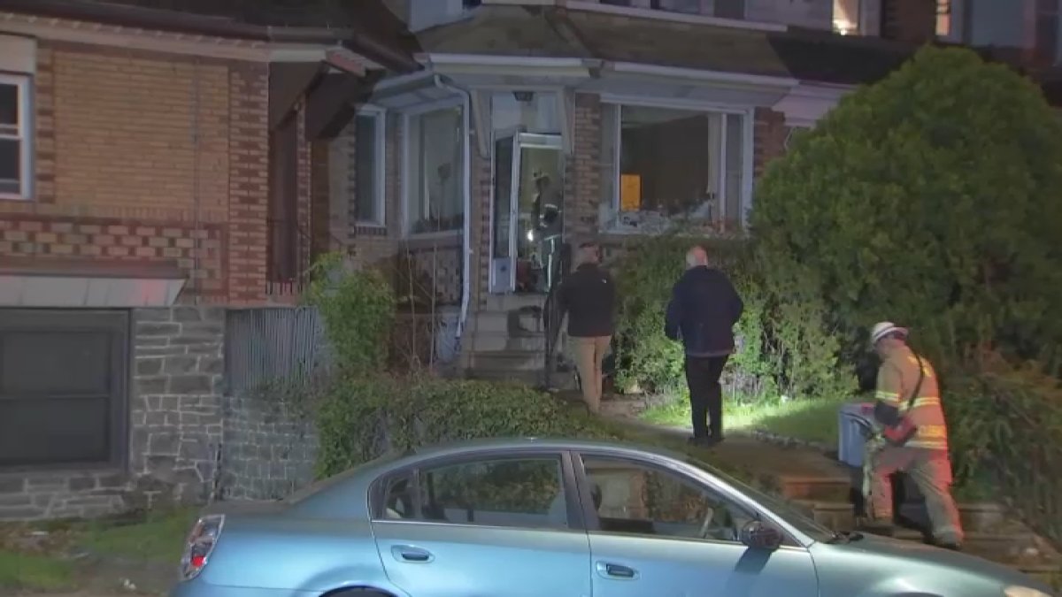 Man found dead after overnight house fire in Philadelphia – NBC10 ...