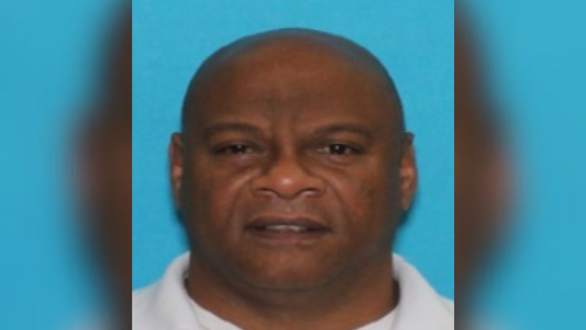 Man wanted in connection to deadly double shooting in Philly – NBC10 ...