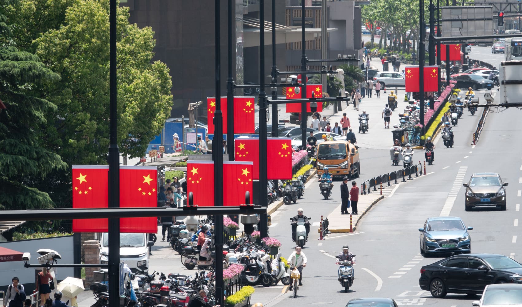 Australia stocks open flat as investors assess trade developments in Asia-Pacific