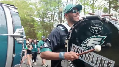 ‘Go Buddy': Eagles Drumline leads parade in honor of NJ boy
