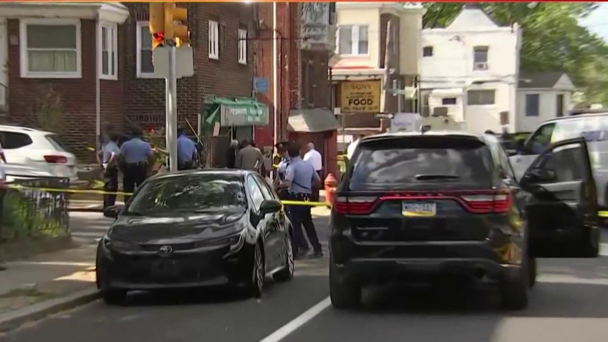 Suspect in custody after Philly police officer shot in Overbrook ...