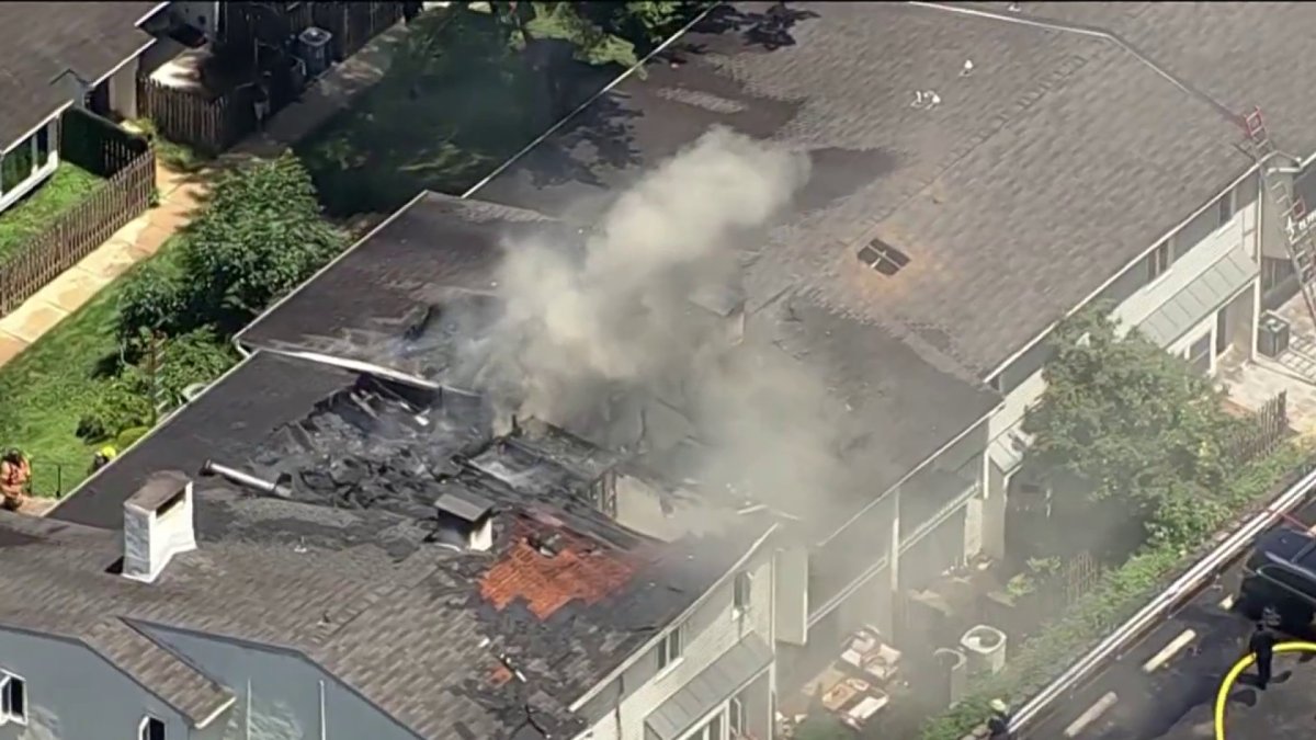 Firefighters battle house fire in Delaware County – NBC10 Philadelphia