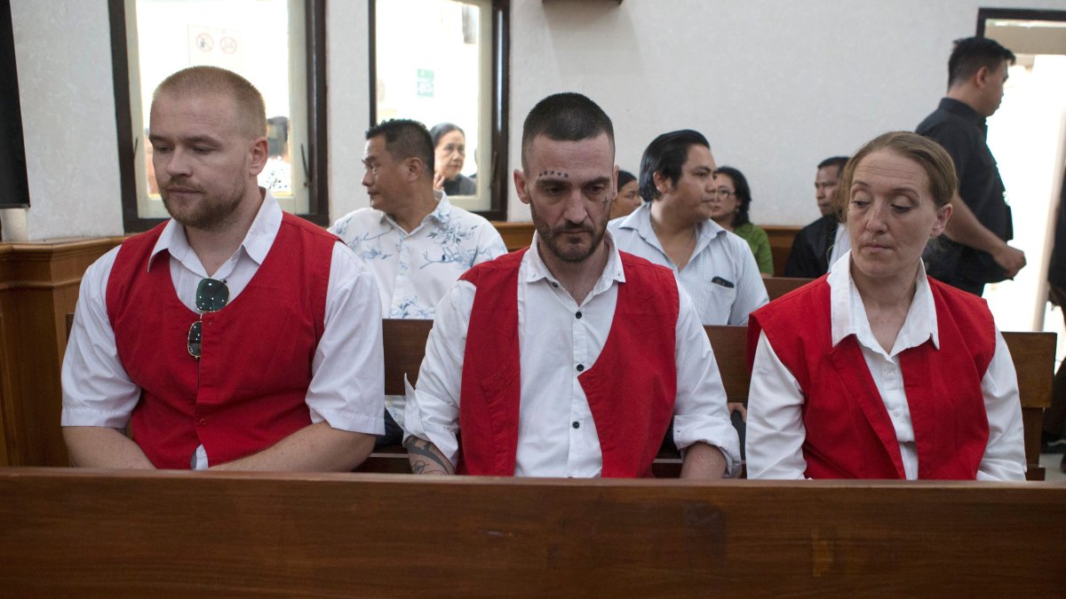 Three British Nationals Face Death Penalty Drug Smuggling Bali