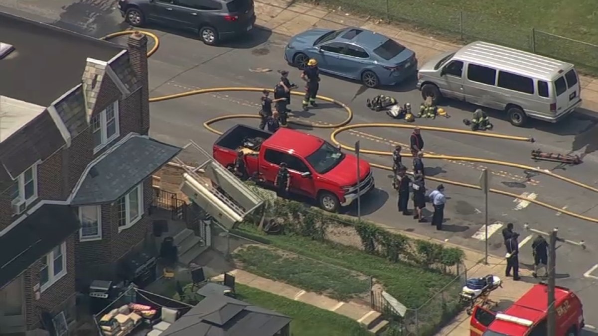 Suspect Barricades Inside Philadelphia Home After Assaulting Fire Lieutenant