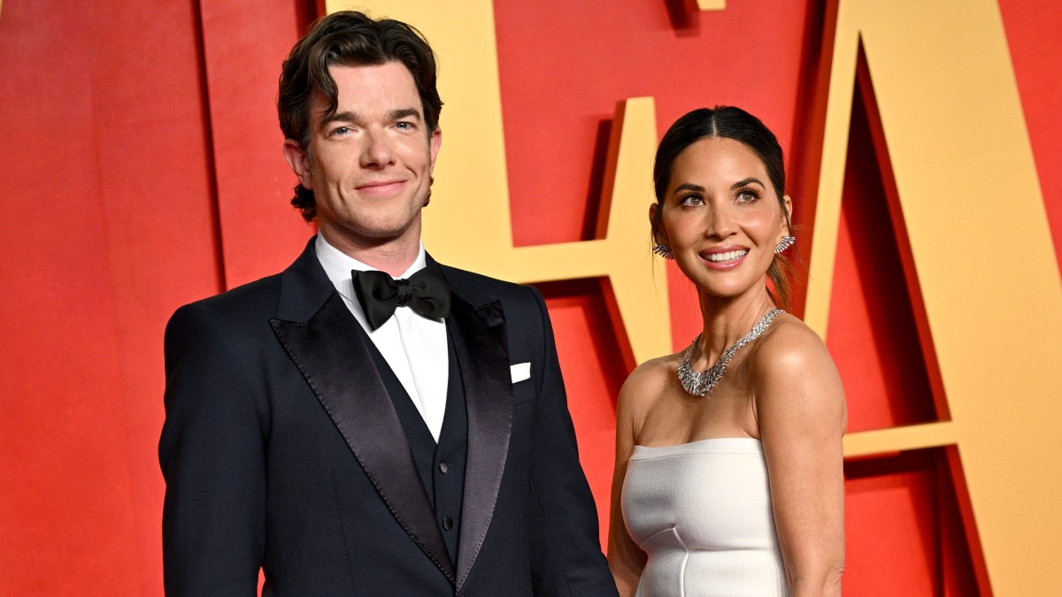 John Mulaney, Olivia Munn, Kids Receive Violent Threats Over Ms Rachel Comments