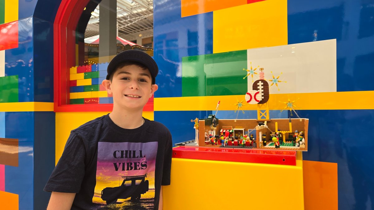 Young Philly sports fan named Philadelphia's LEGO Mini Master Model Builder