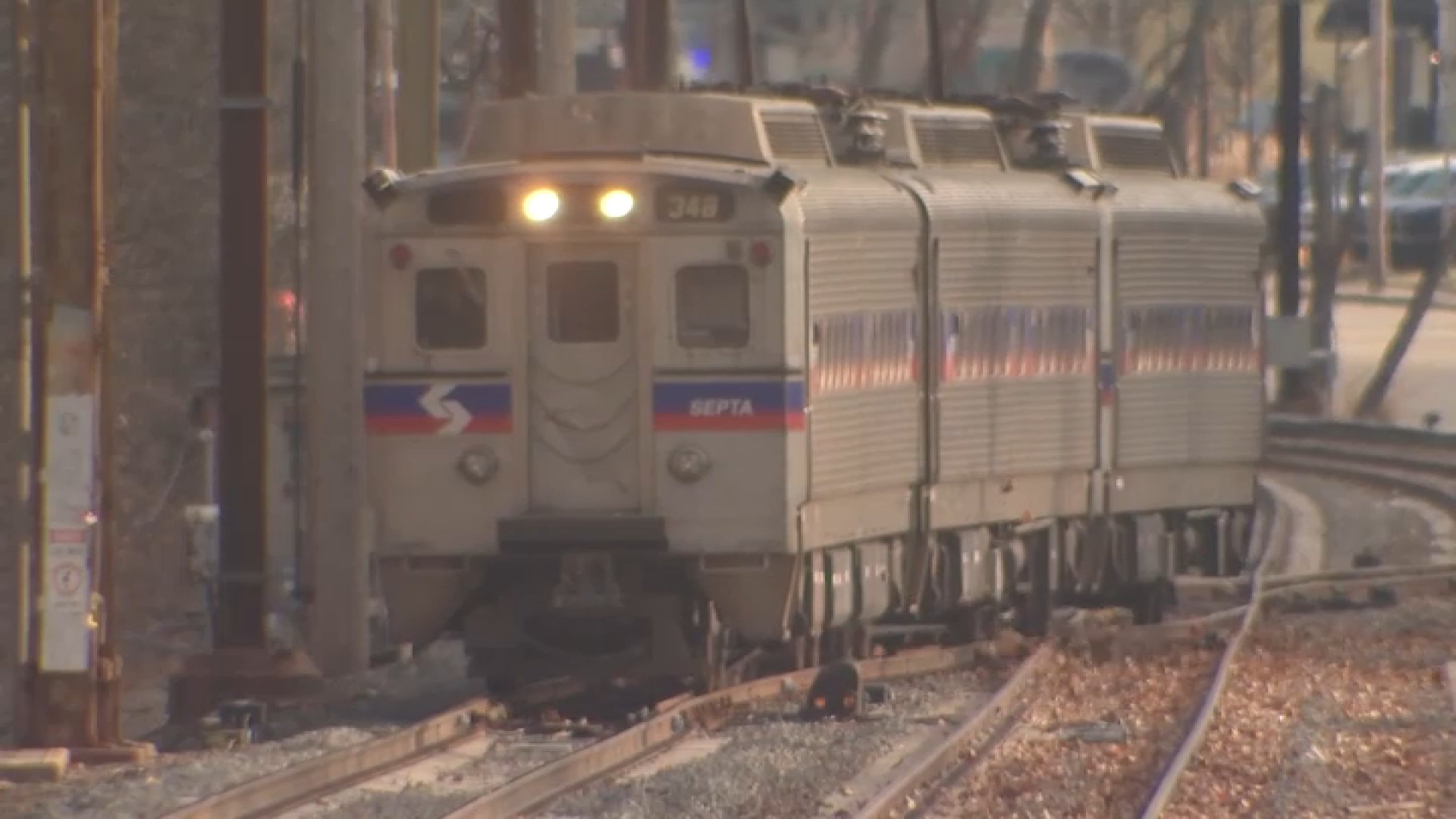 Woman struck and killed by SEPTA train at Melrose Park, causing cancelations