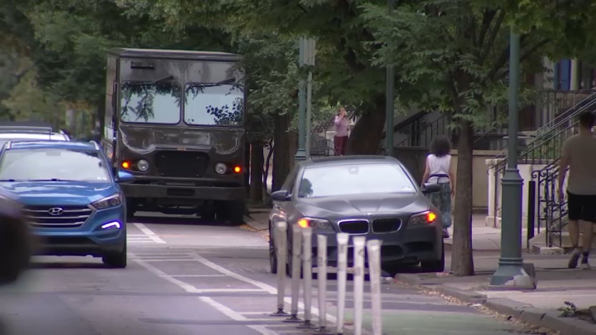 Philadelphia Neighborhood Group Sues to Halt Center City Bike Lane Barrier Upgrades
