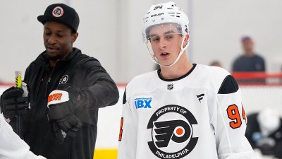 Wayne Simmonds, Porter Martone