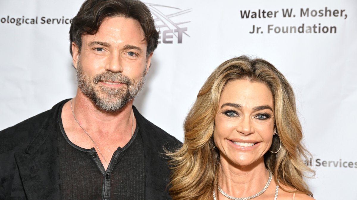 Denise Richards, Aaron Phypers break up, divorce after 6 years NBC10