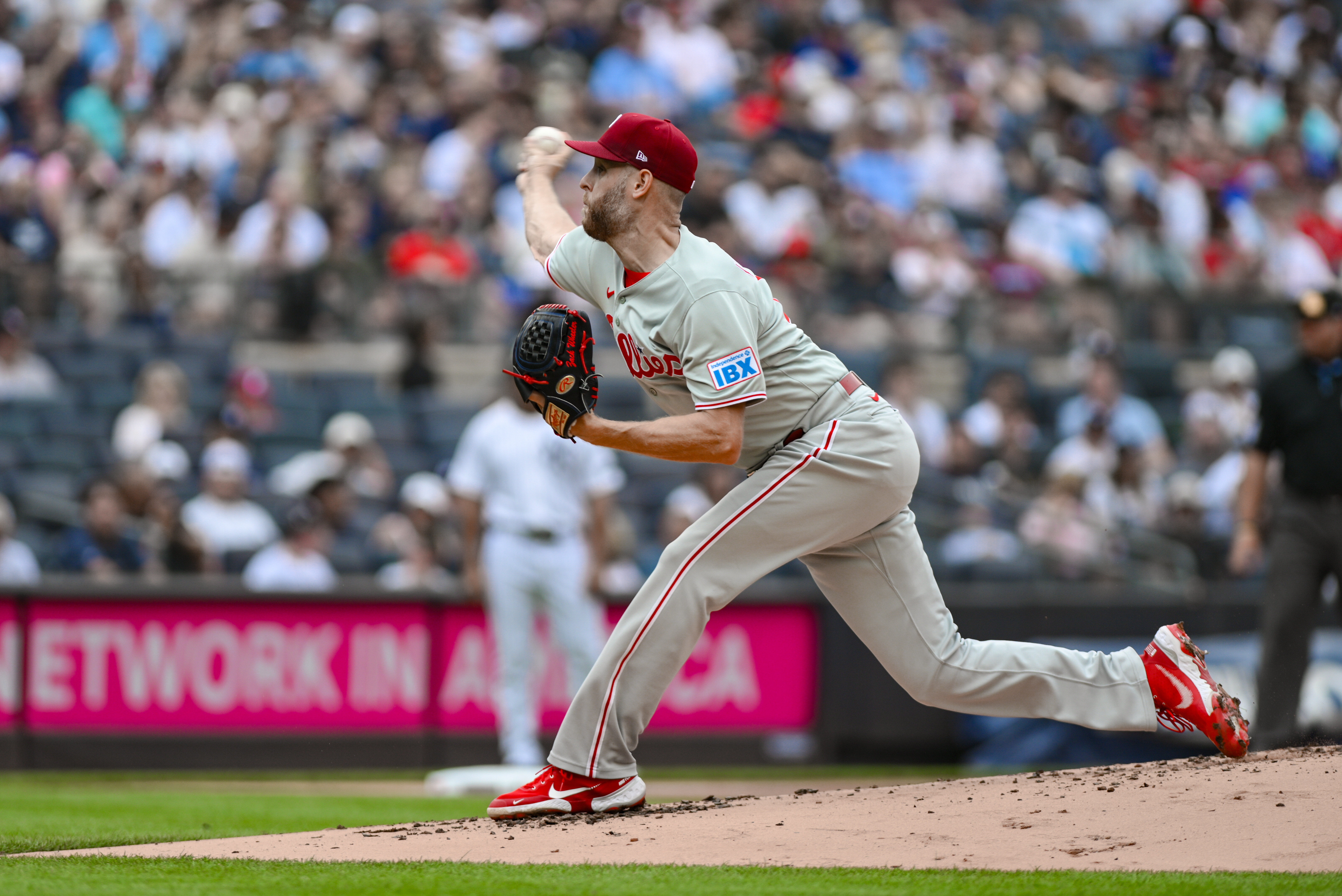 Yankees Bullpen Shines to Avoid Sweep Against Phillies
