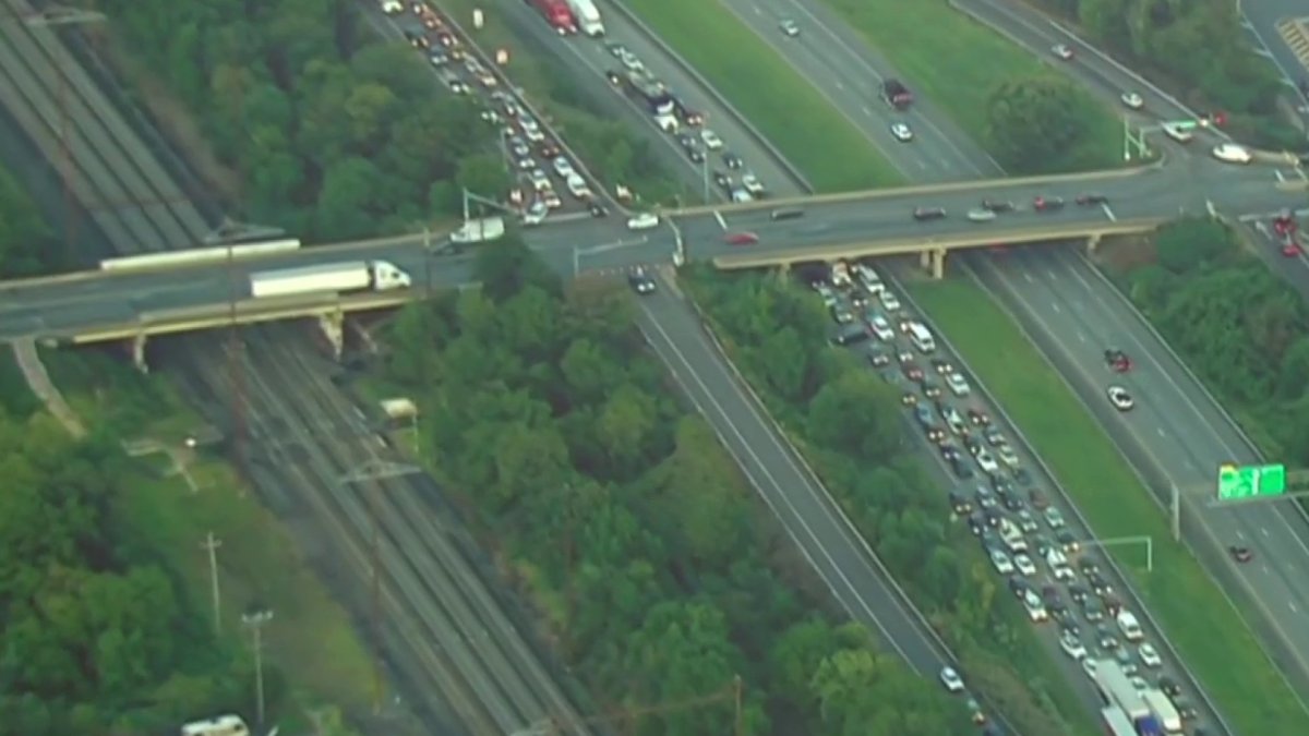 Crash closes I-95 northbound in Bensalem – NBC10 Philadelphia