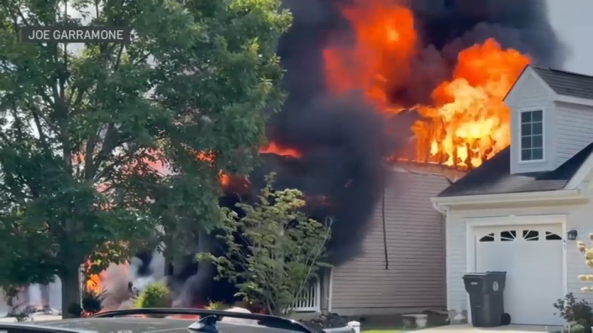 Large fire in NJ on Labor Day damages 3 homes  NBC10 Philadelphia