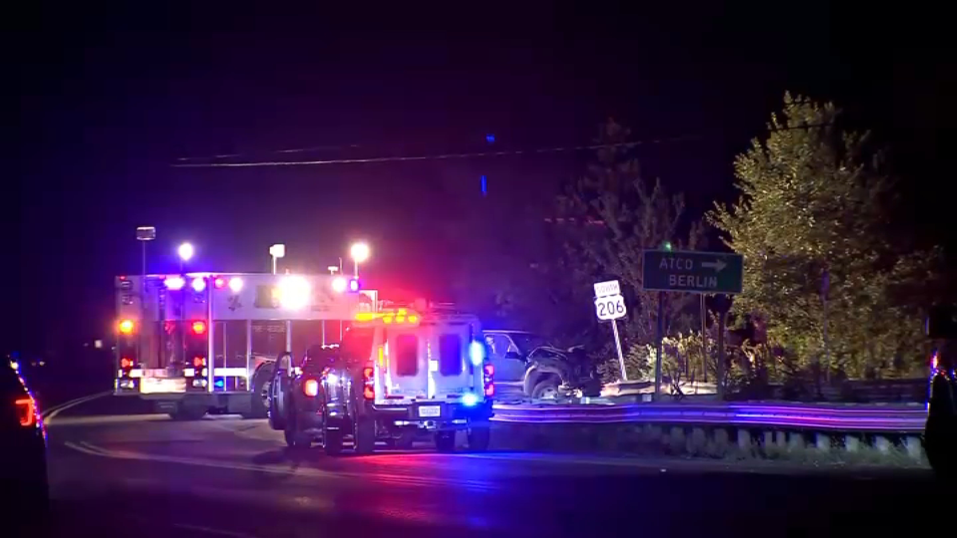 2 dead, 1 hurtfollowing twovehicle crash in Burlington County NBC10