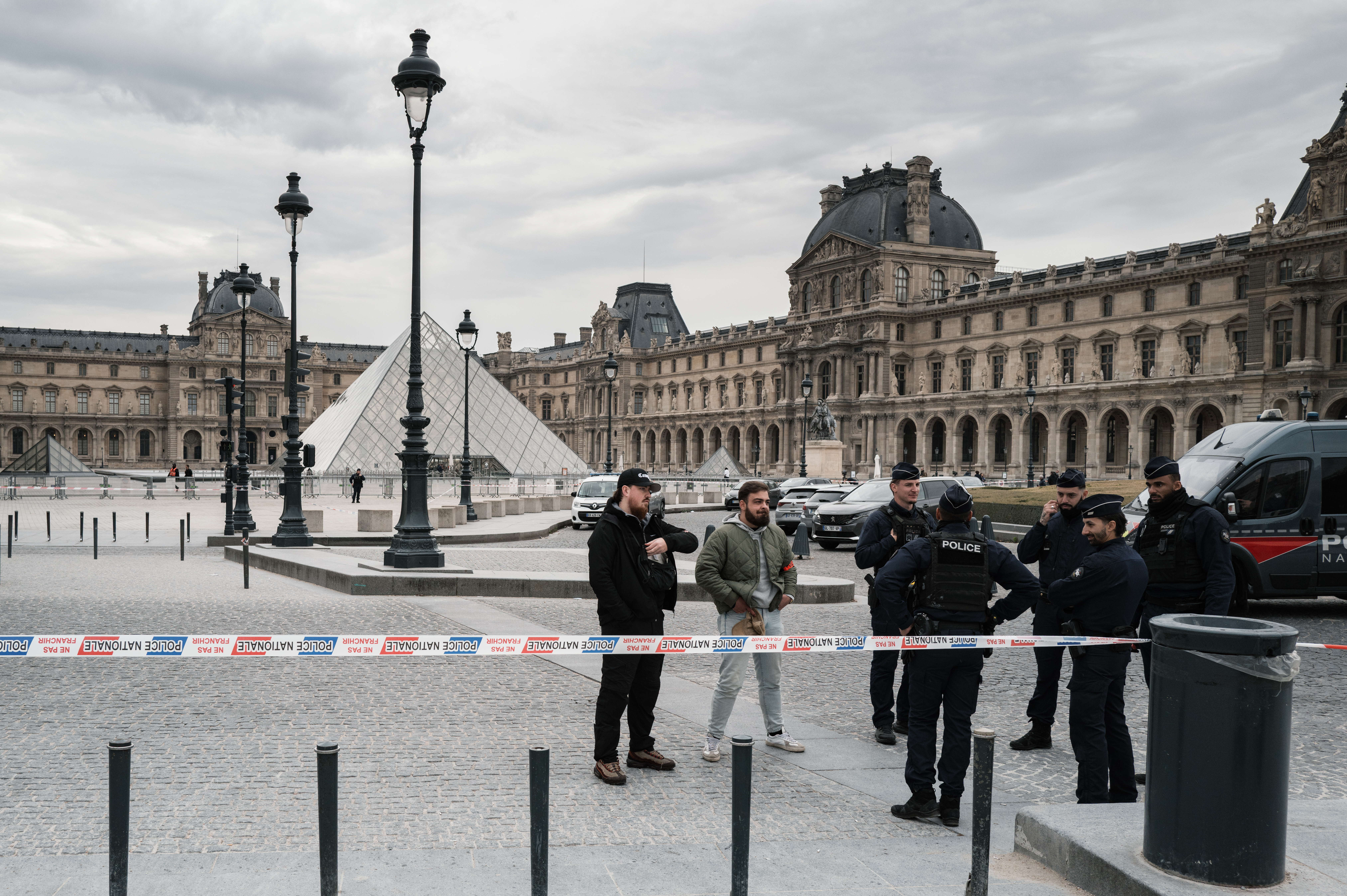 Seven Arrested in Louvre Heist; Crown Recovered