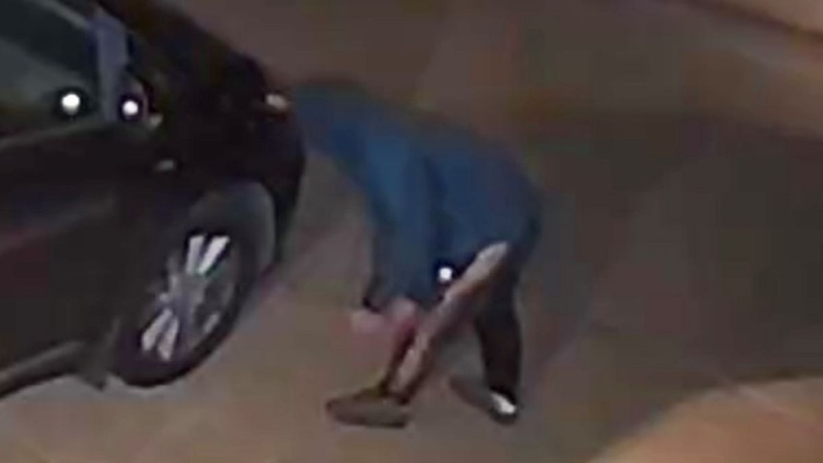 Police investigating 30 cases of tires being slashed in Delaware overnight