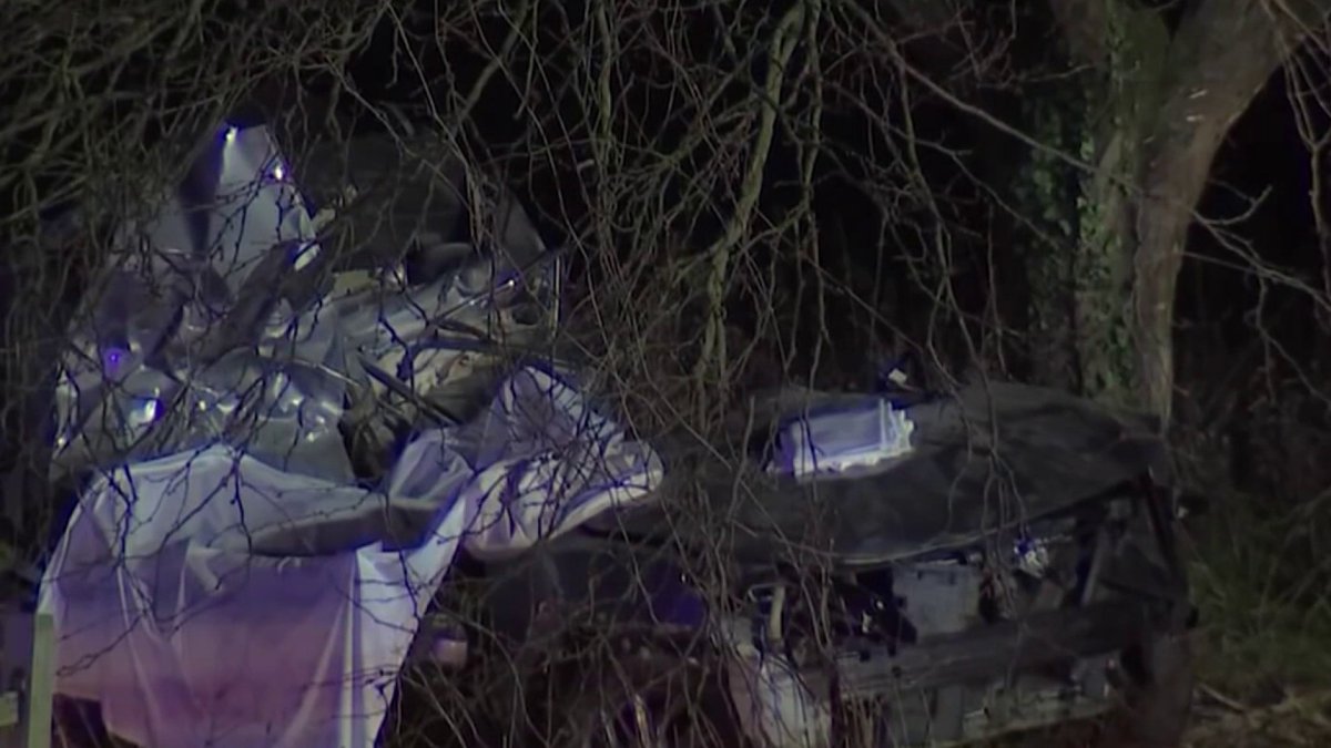 Video Shows Part Of Police Chase That Led To Crash That Killed 3 People