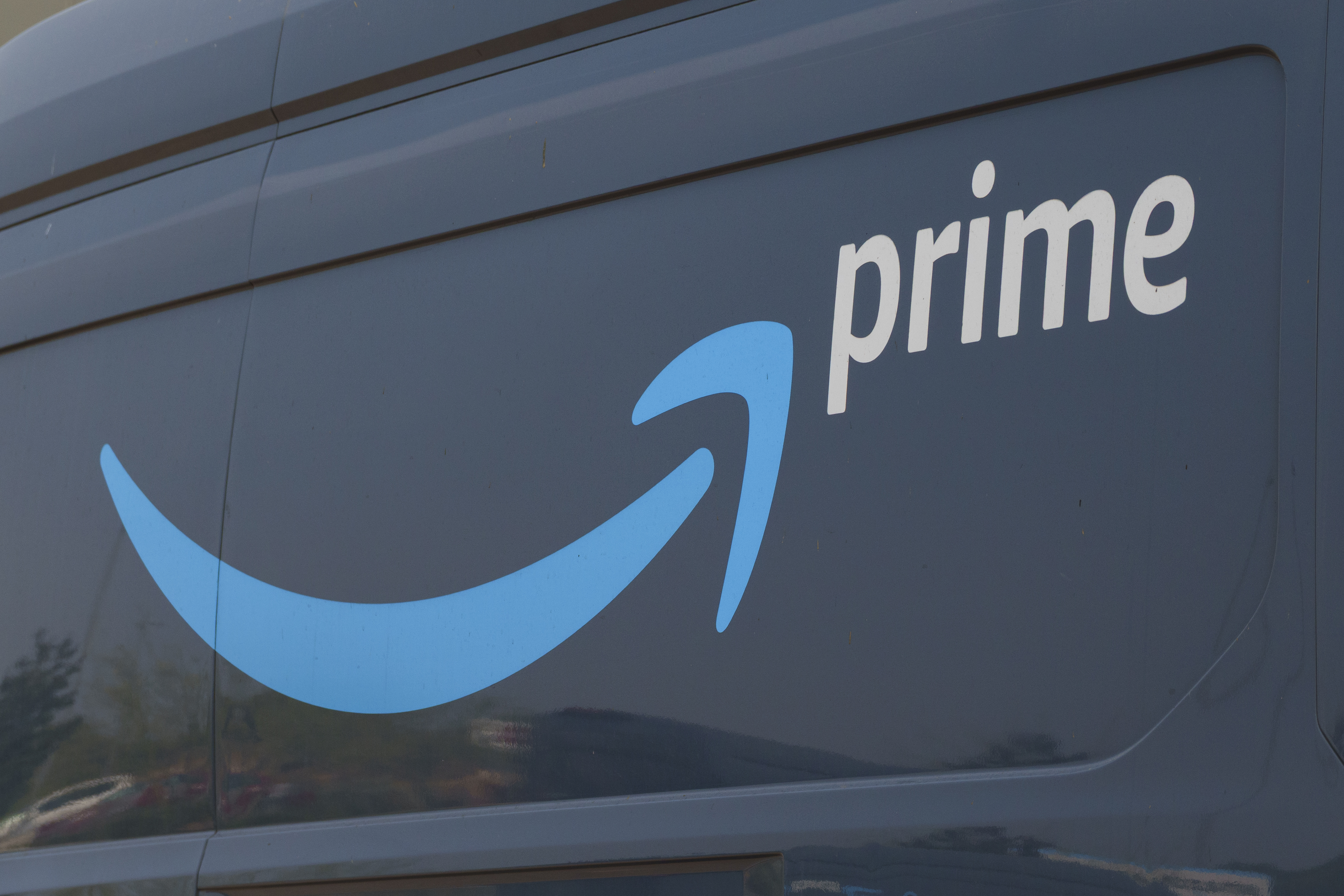 Amazon rolls out 1-hour and 3-hour delivery options amid trend for ultra-fast shipping
