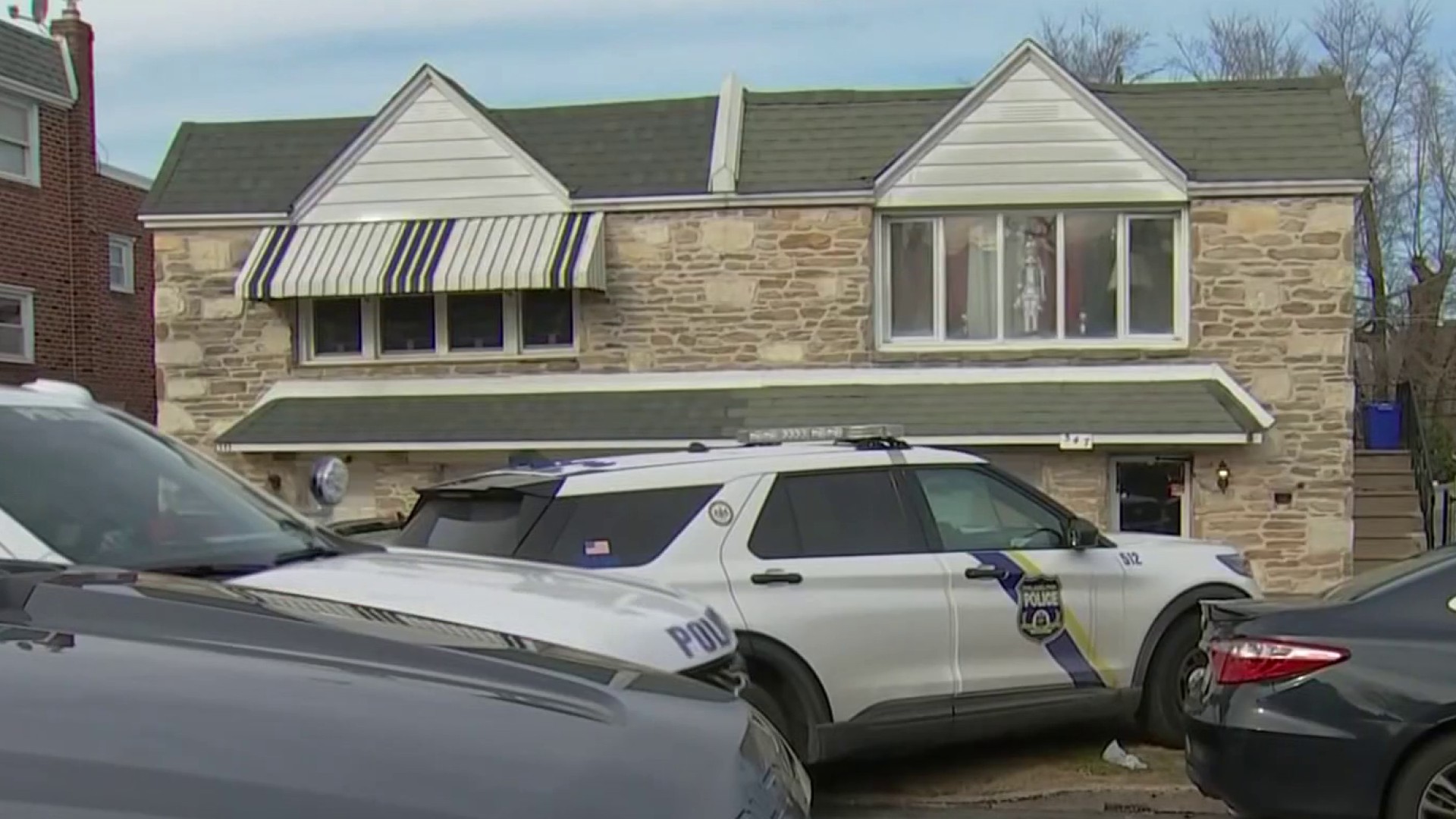 Teen girl in custody after man stabbed to death in Roxborough, police say