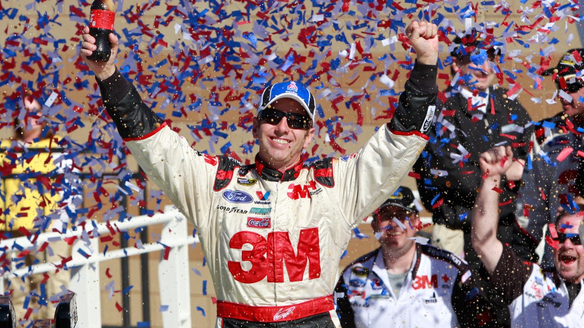 Ex-NASCAR driver Greg Biffle and family among 7 killed in North Carolina plane crash