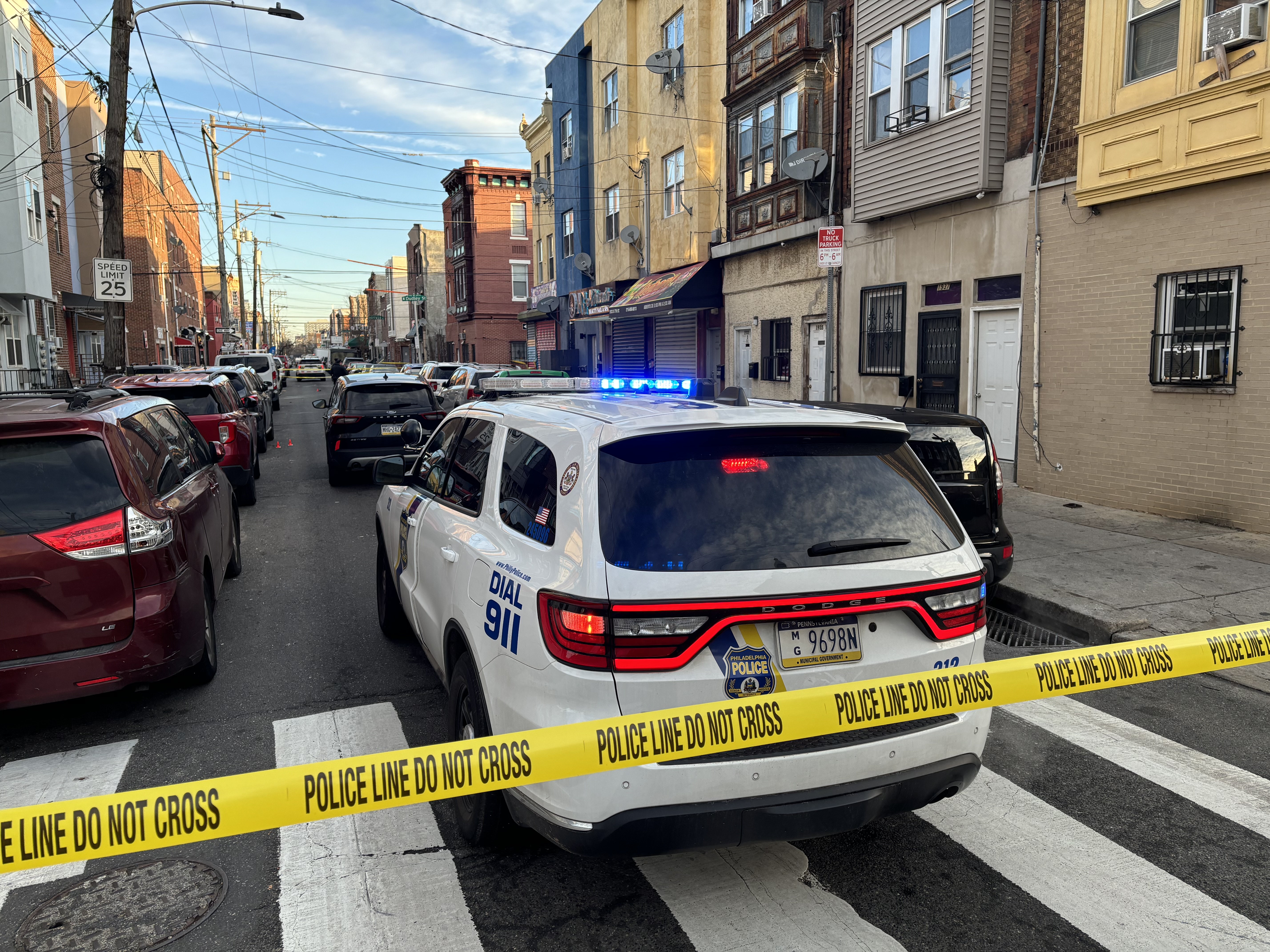Police say 2 men hurt after being shot in their legs in South Philly