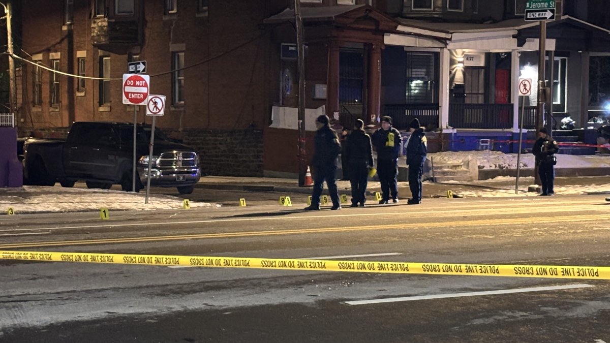 Officer fires at gunman after witnessing shooting on Broad Street, officials say