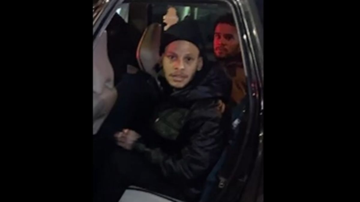 Man knocked unconscious during violent assault in Philadelphia; suspects sought