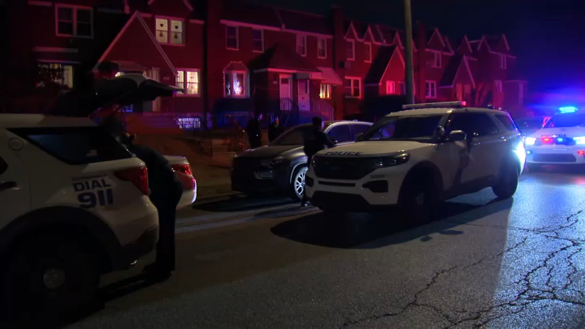Man in custody after deadly stabbing inside Philadelphia home, police say