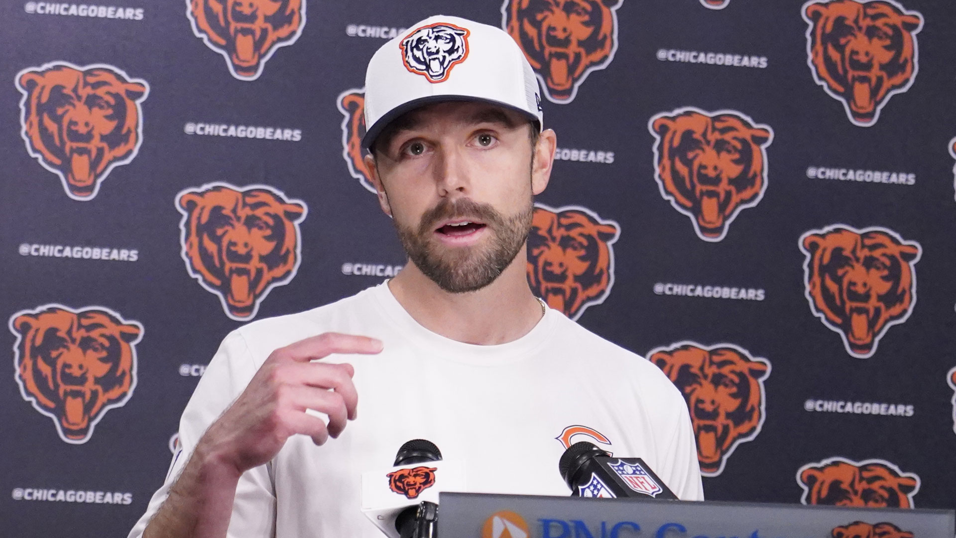 Eagles add a surprising youngster to offensive coordinator search