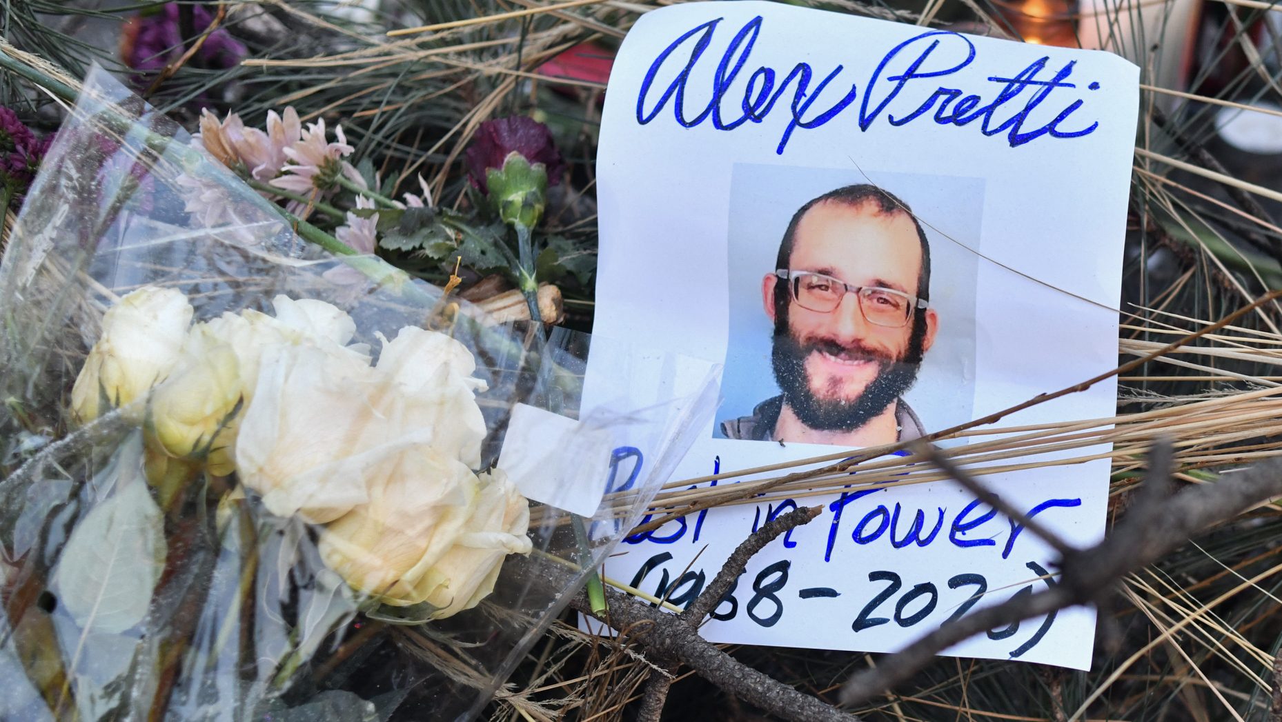 Federal officers involved in Alex Pretti shooting placed on leave, DHS says