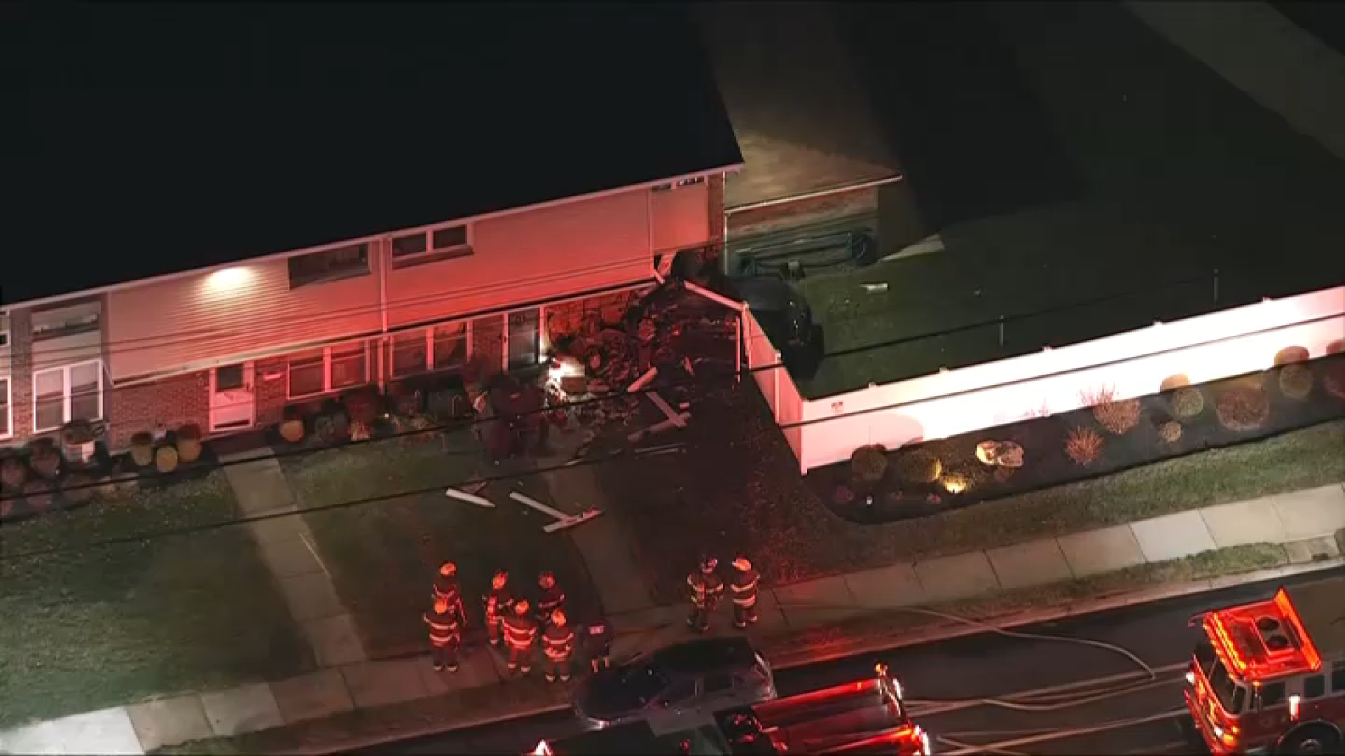 Car drives into apartment building in Philly on Wednesday night