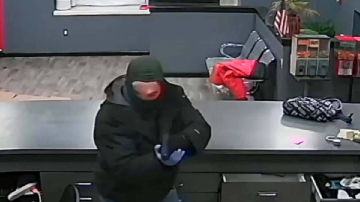 Gunman sought in shooting at Northeast Philly storage facility – NBC10 ...