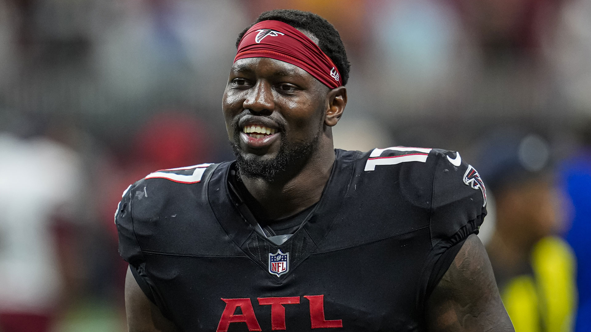 How a phone call with Jordan Davis persuaded Arnold Ebiketie to join Eagles