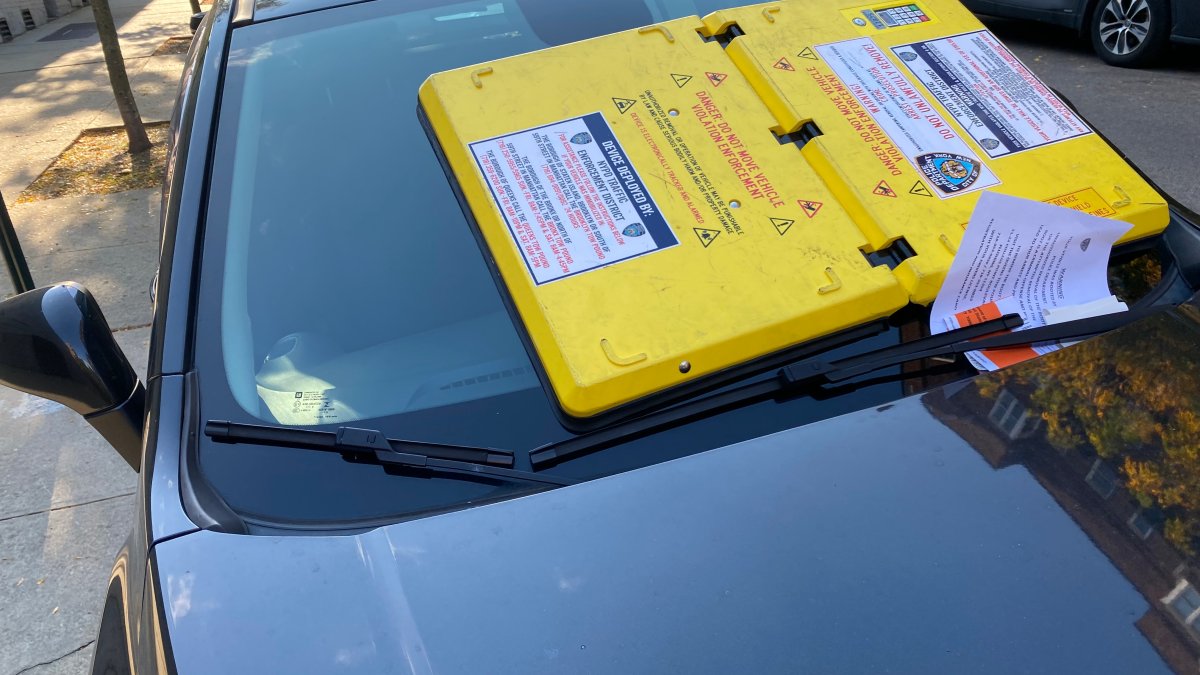 Philadelphia city council considers bill to regulate windshield barnacles