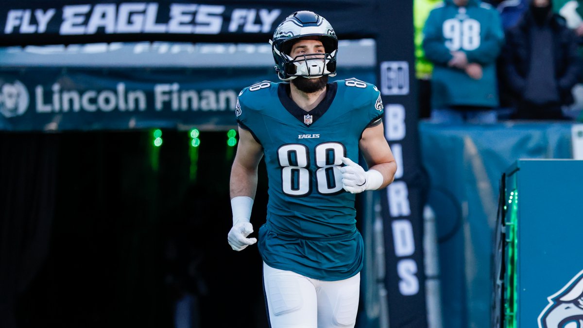 Dallas Goedert Rings Eagles re-sign TE Dallas Goedert on one-year deal – NBC10 Philadelphia