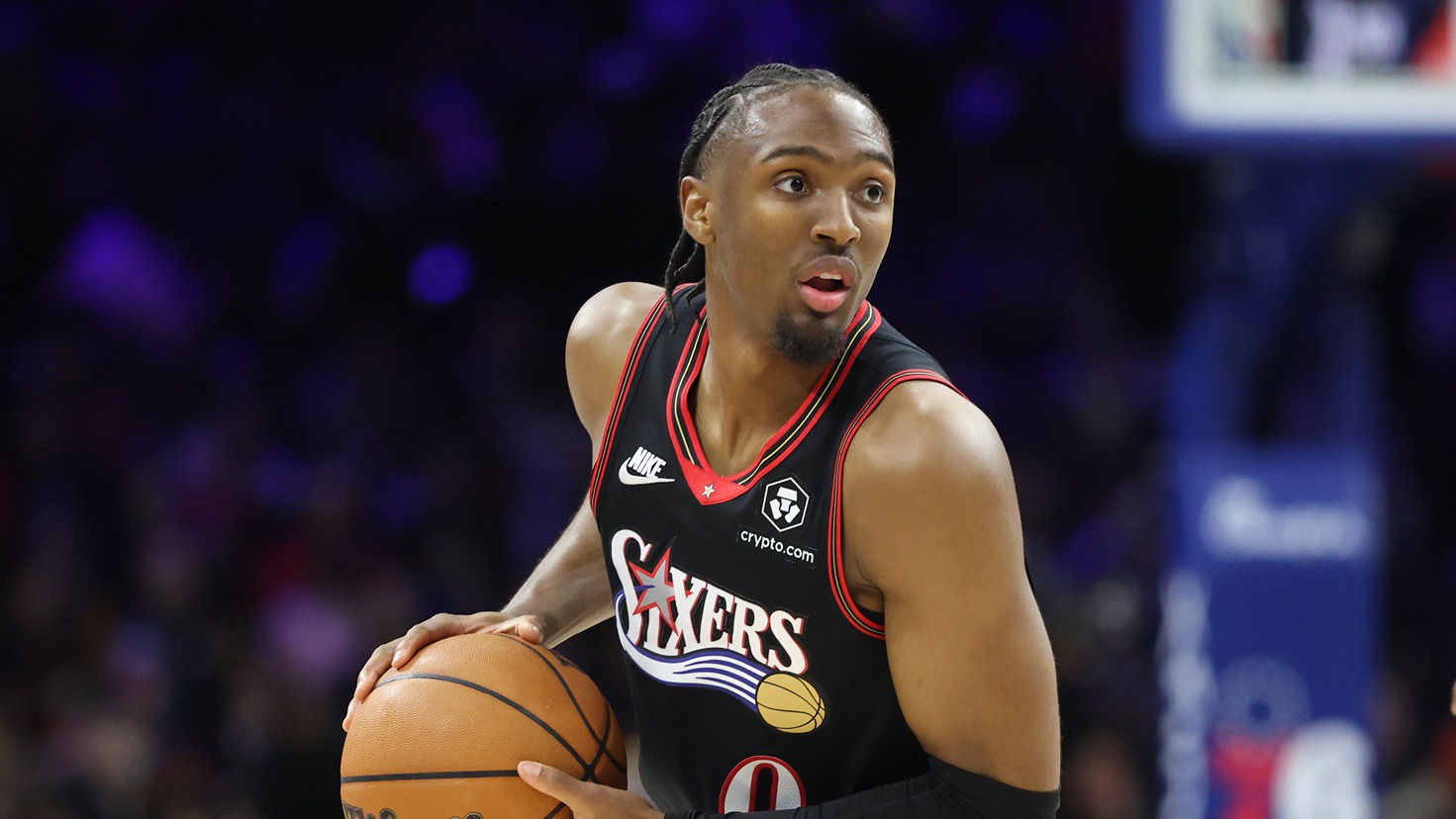Maxey returns from pinky injury ahead of schedule for Sixers