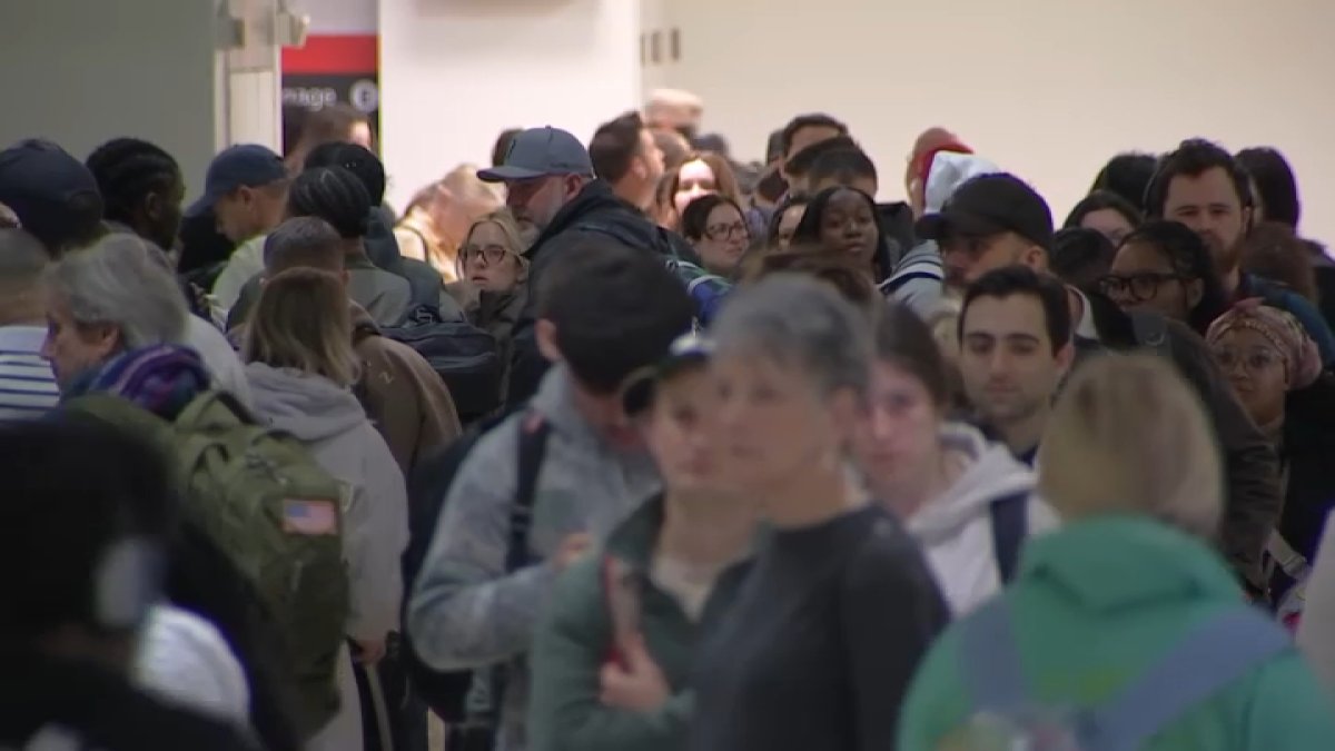 ICE agents deployed to Philly airport amid TSA worker shortage, long lines