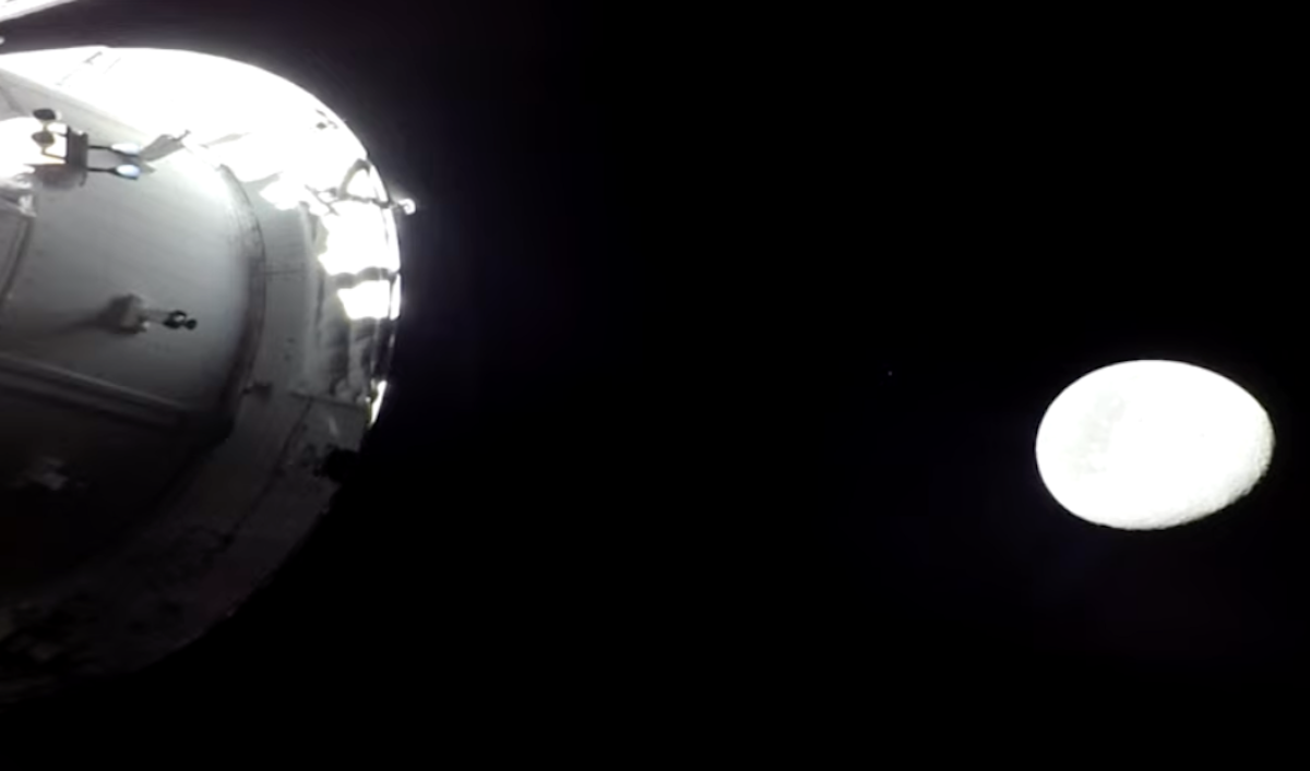 Watch live: Artemis II astronauts to set new distance record during moon flyby