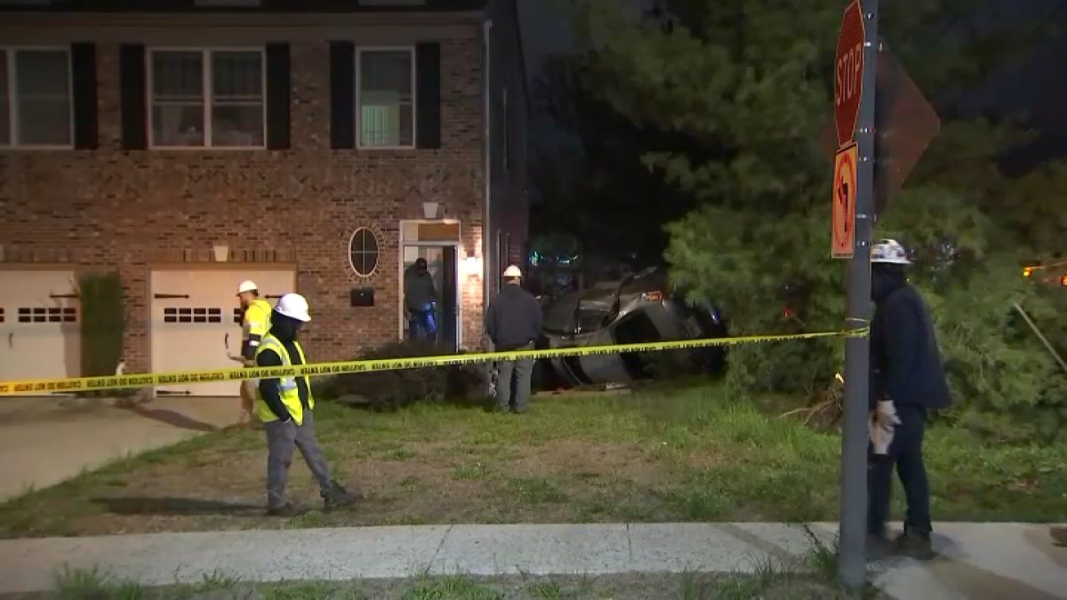 Car crashes into house in Philadelphia's Roxborough neighborhood