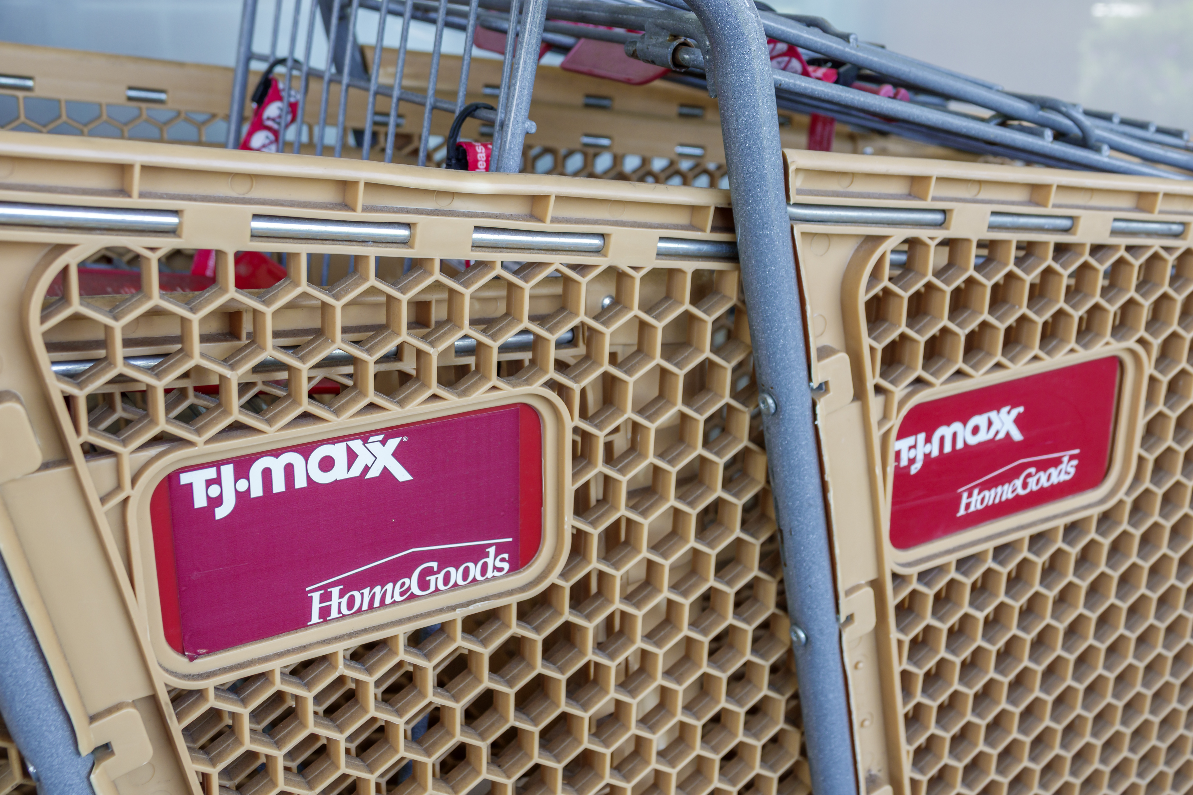 Man arrested after assaulting woman in Pa. TJ Maxx store, police say