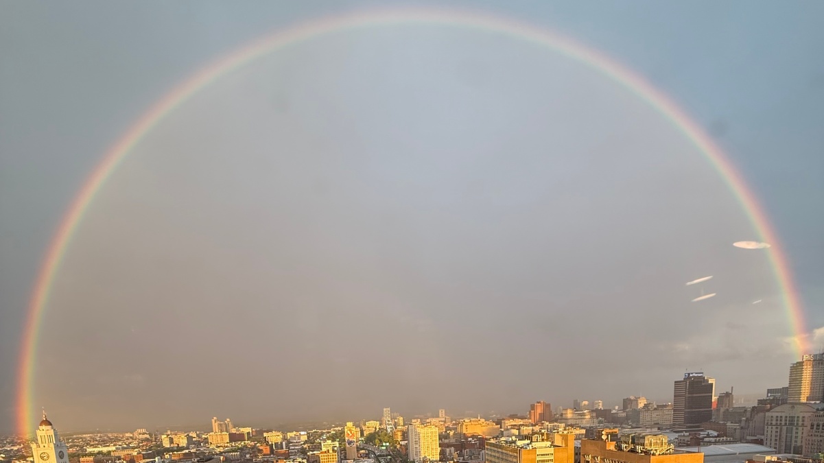 Gorgeous double rainbow dazzles over Philadelphia on Thursday