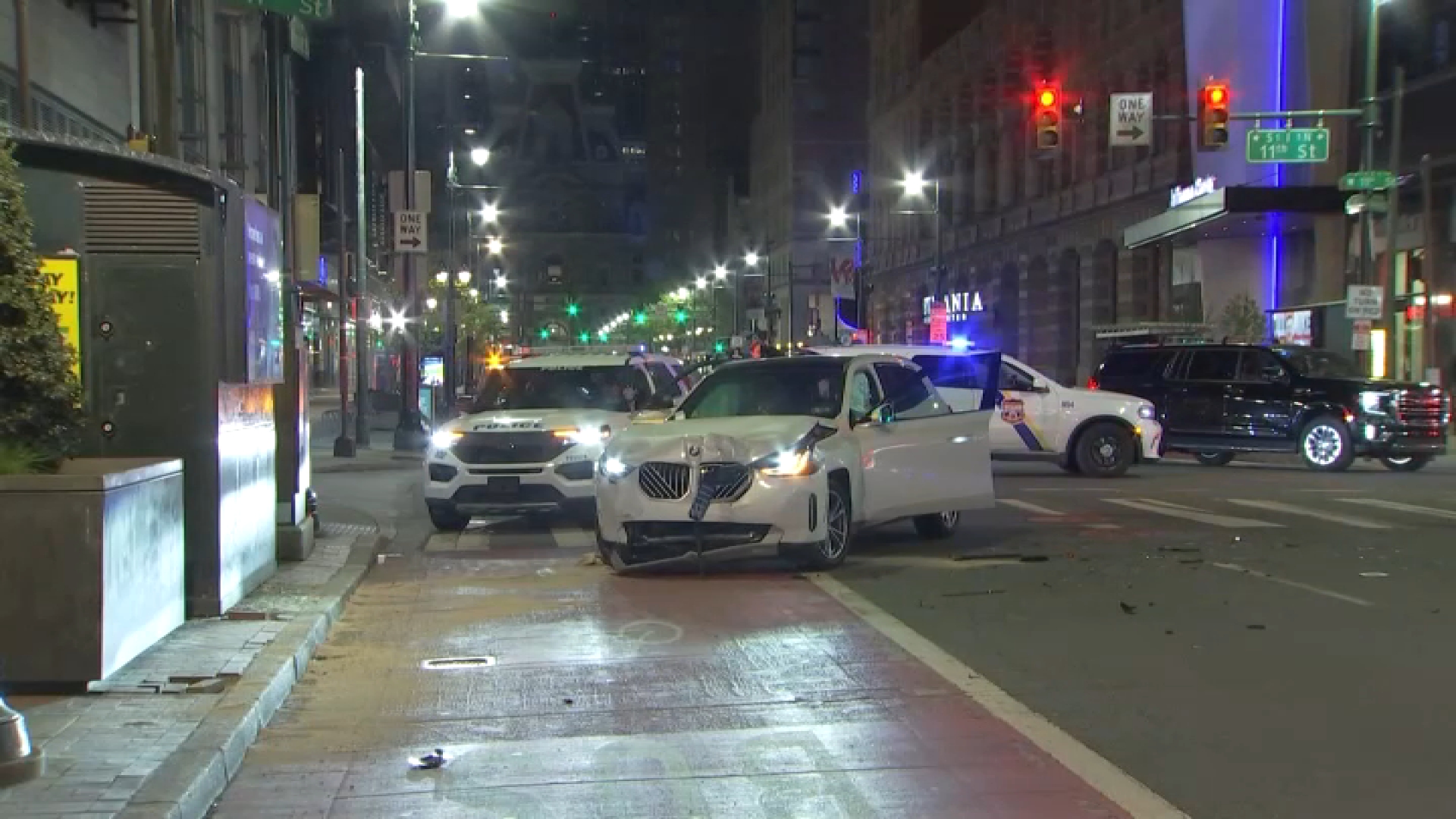 One hurt, another arrested, following crash on Market St. in Center City Philly