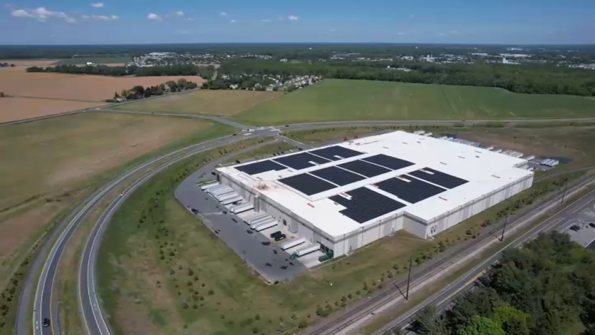 ‘Great sign of things to come': Major rooftop solar project launches in Delaware
