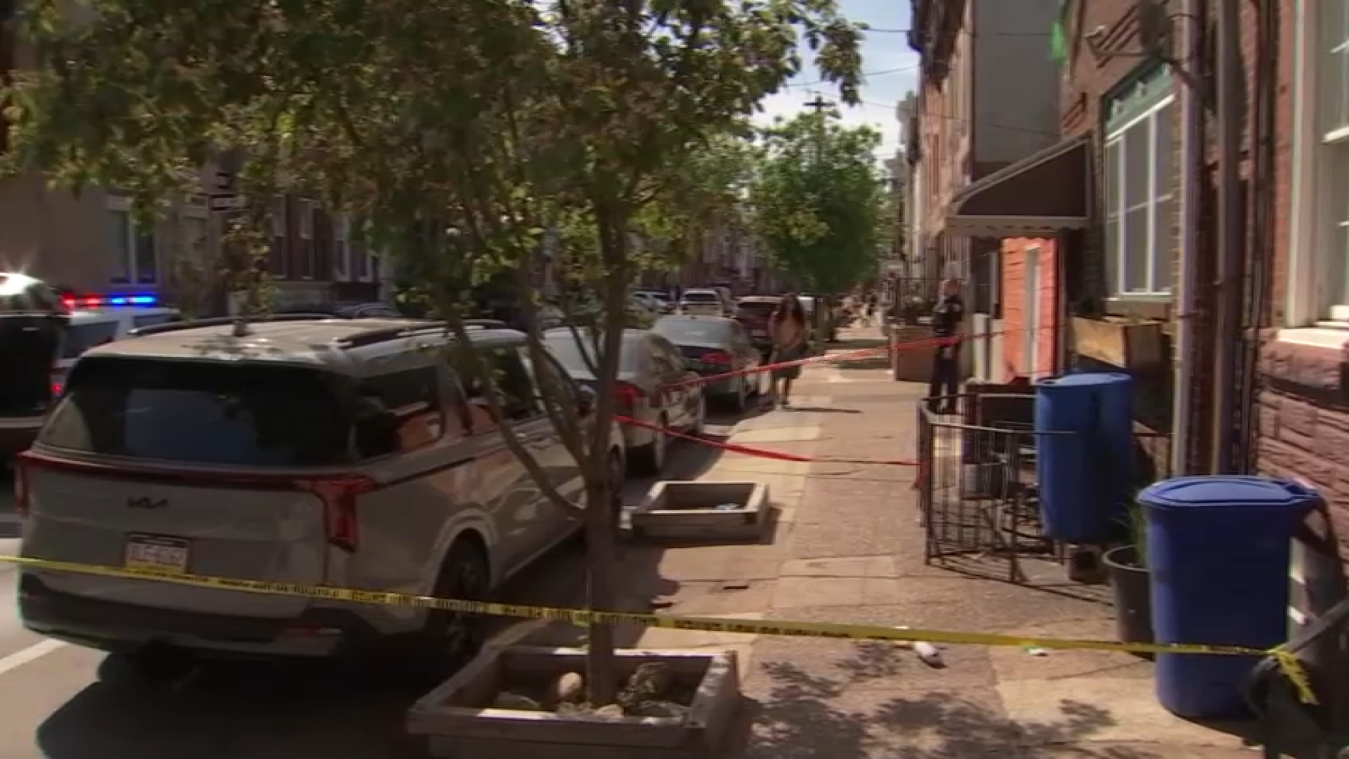 2 separate daytime shootings in Philly leave 1 dead, another hurt, police say