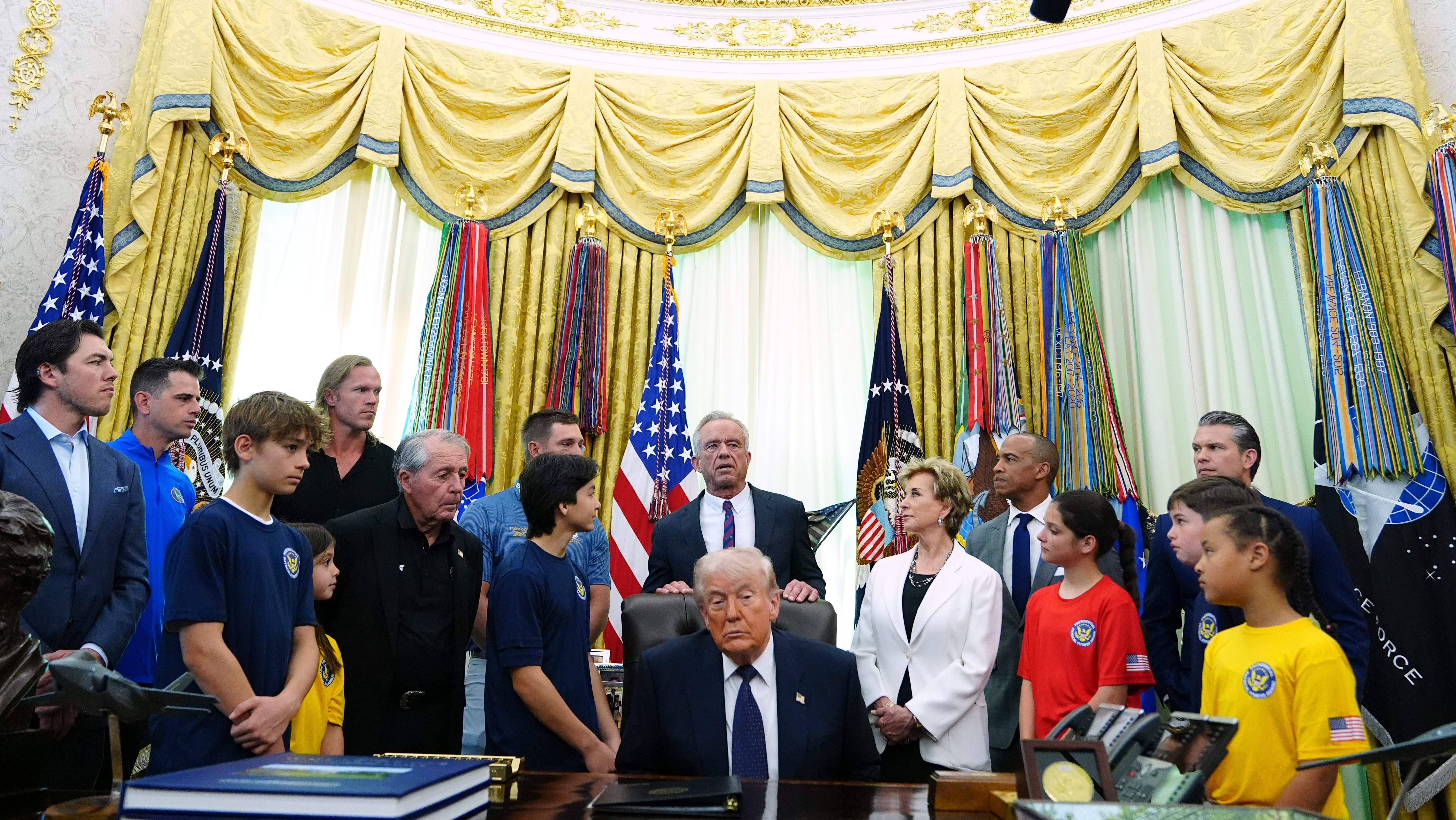 Presidential Physical Fitness Award returns as Trump revives fitness test in schools