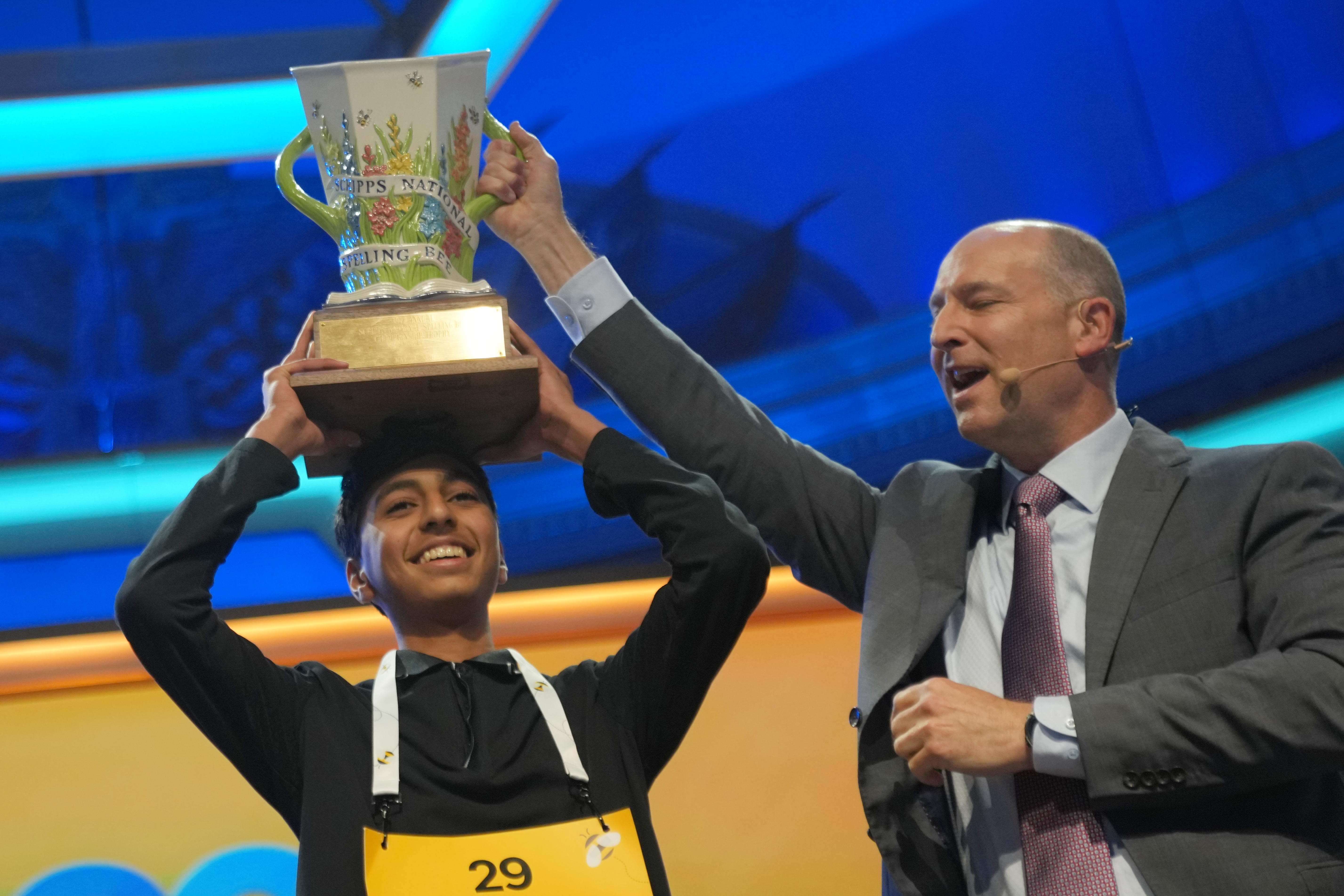 Shrey Parikh wins the Scripps National Spelling Bee, beating Ishaan Gupta in lightning round