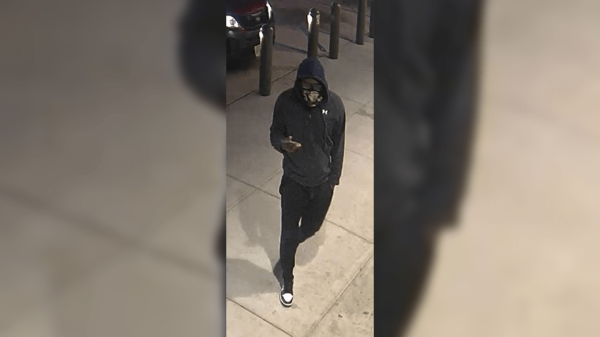 Man steals car with 2 kids inside from NJ Wawa parking lot, police say