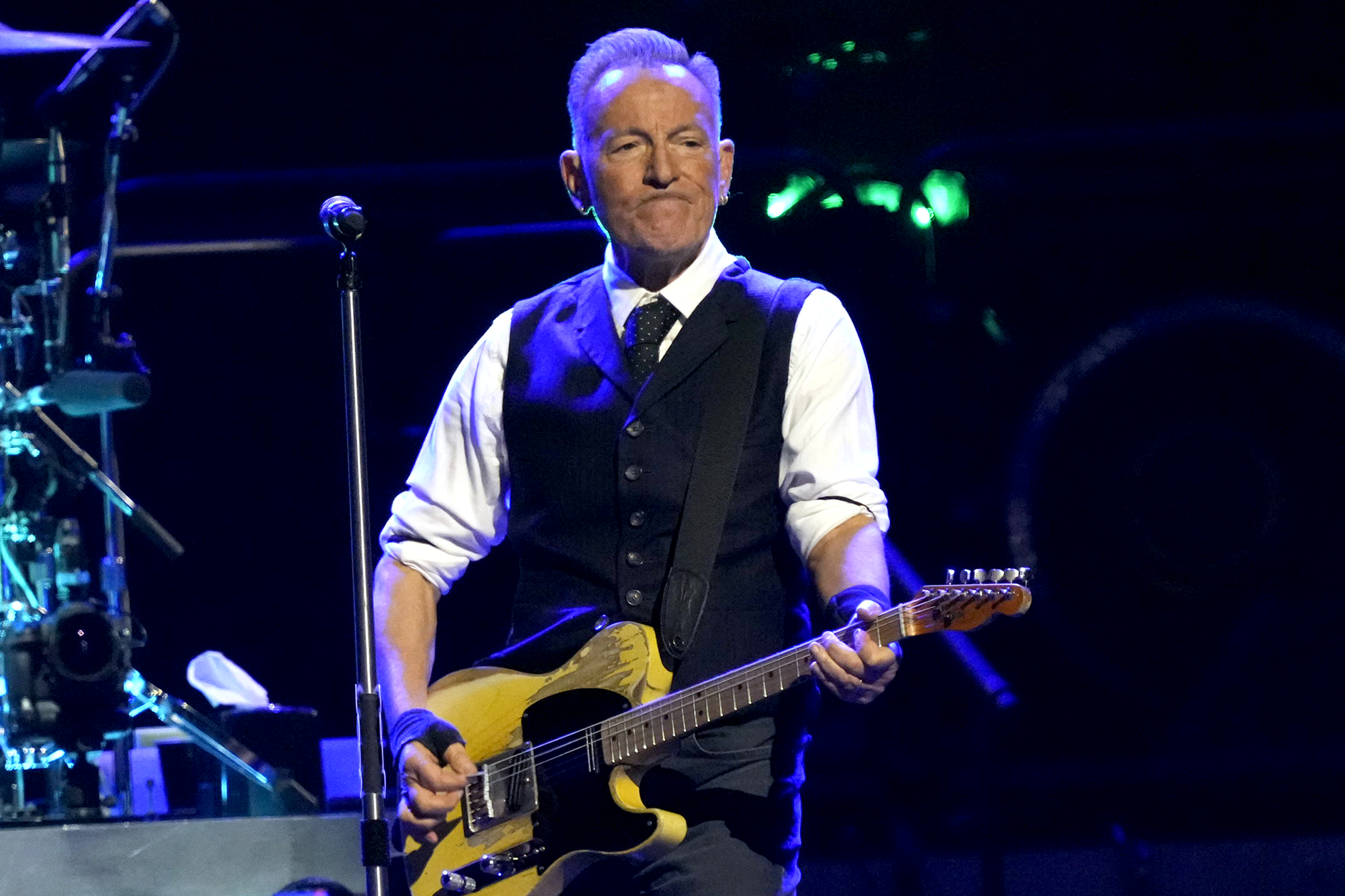 Bruce Springsteen's Philadelphia concert postponed