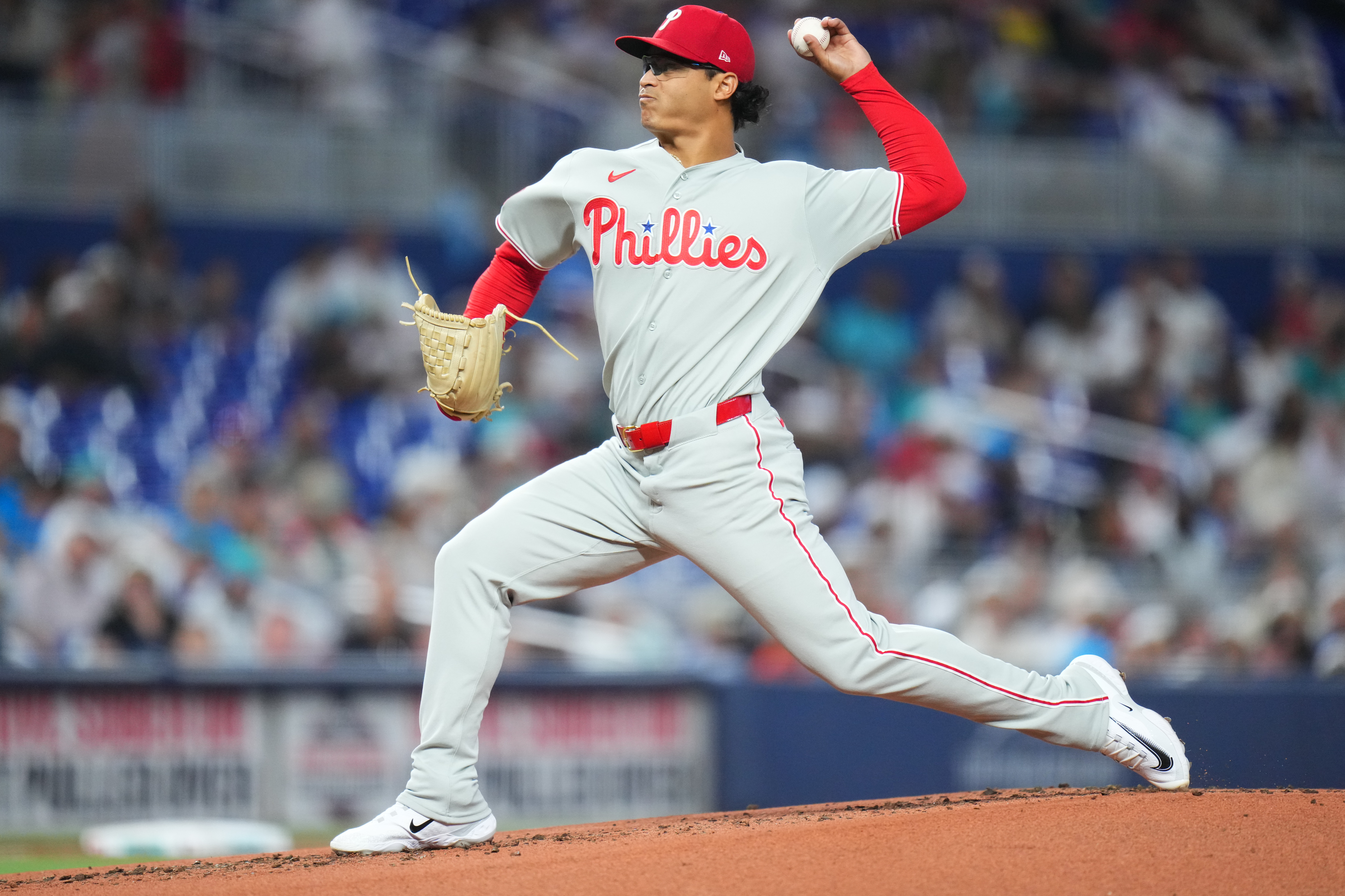 Phillies' offense jumps on Marlins early, Jesus Luzardo shines in 7-2 win